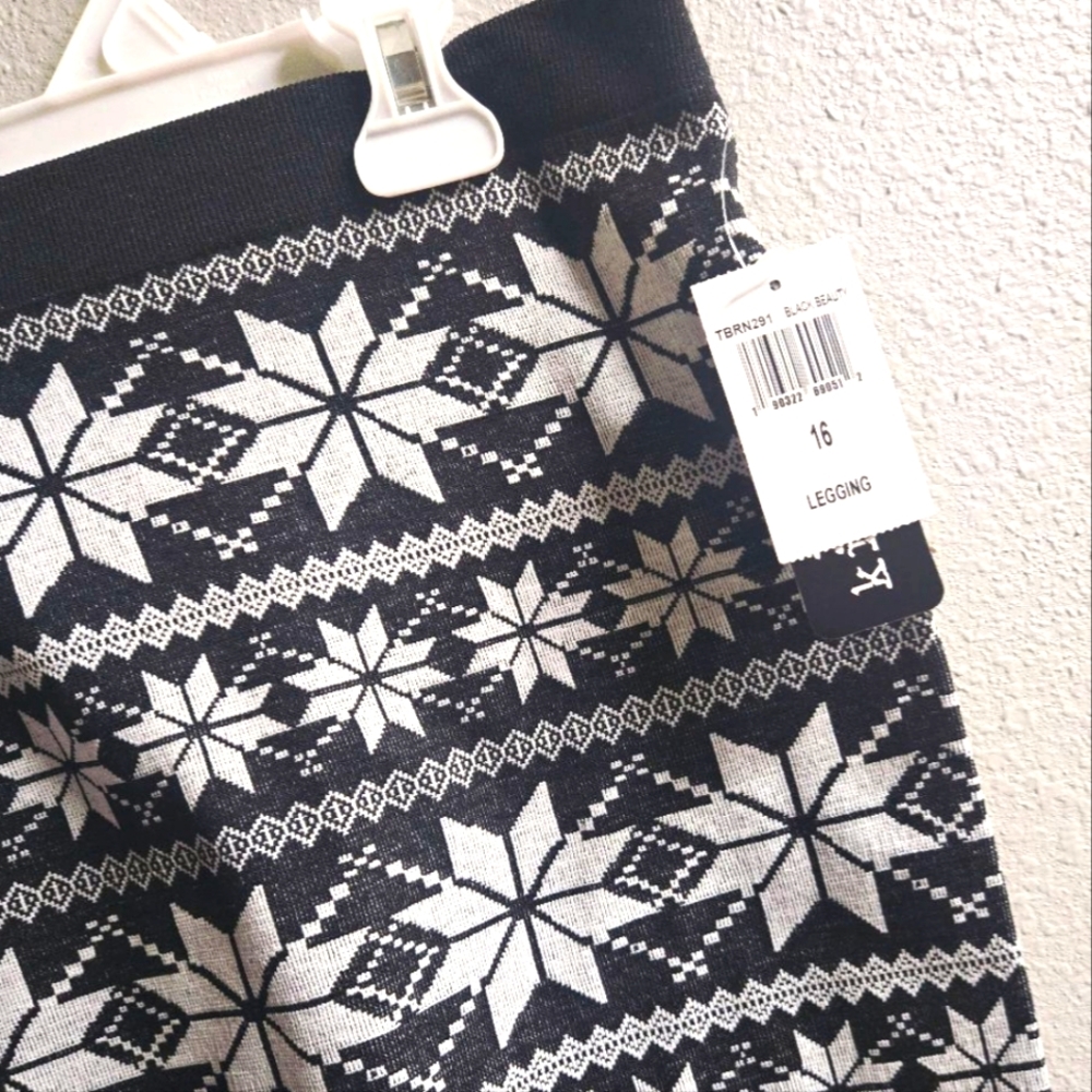 New! Kidtopia Leggings